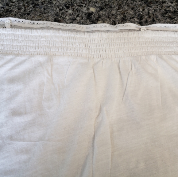 Embroidered Tank - Picture 10 of 10